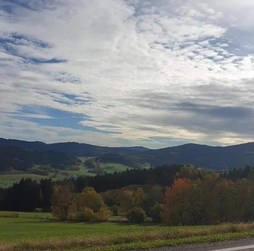 Schoene Im Bayerischen Wald Apartmán *